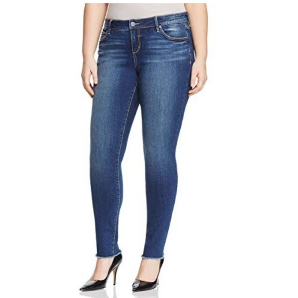 SLINK NWT Curvy High Rise Skinny Charvelle Raw Hem Stretch Denim Jeans Women 24